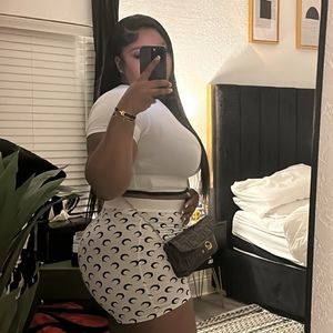 Meet your Posher, Shelby